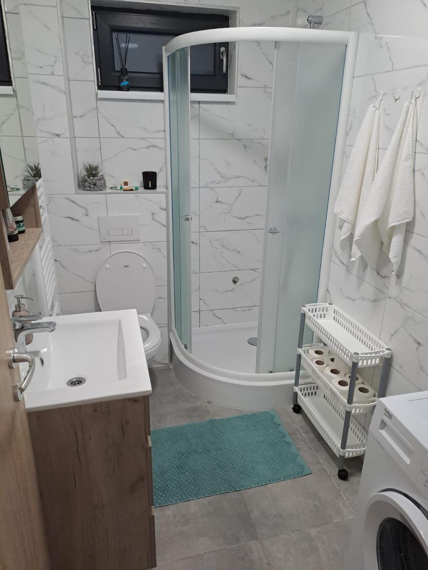 La Vida Apartment